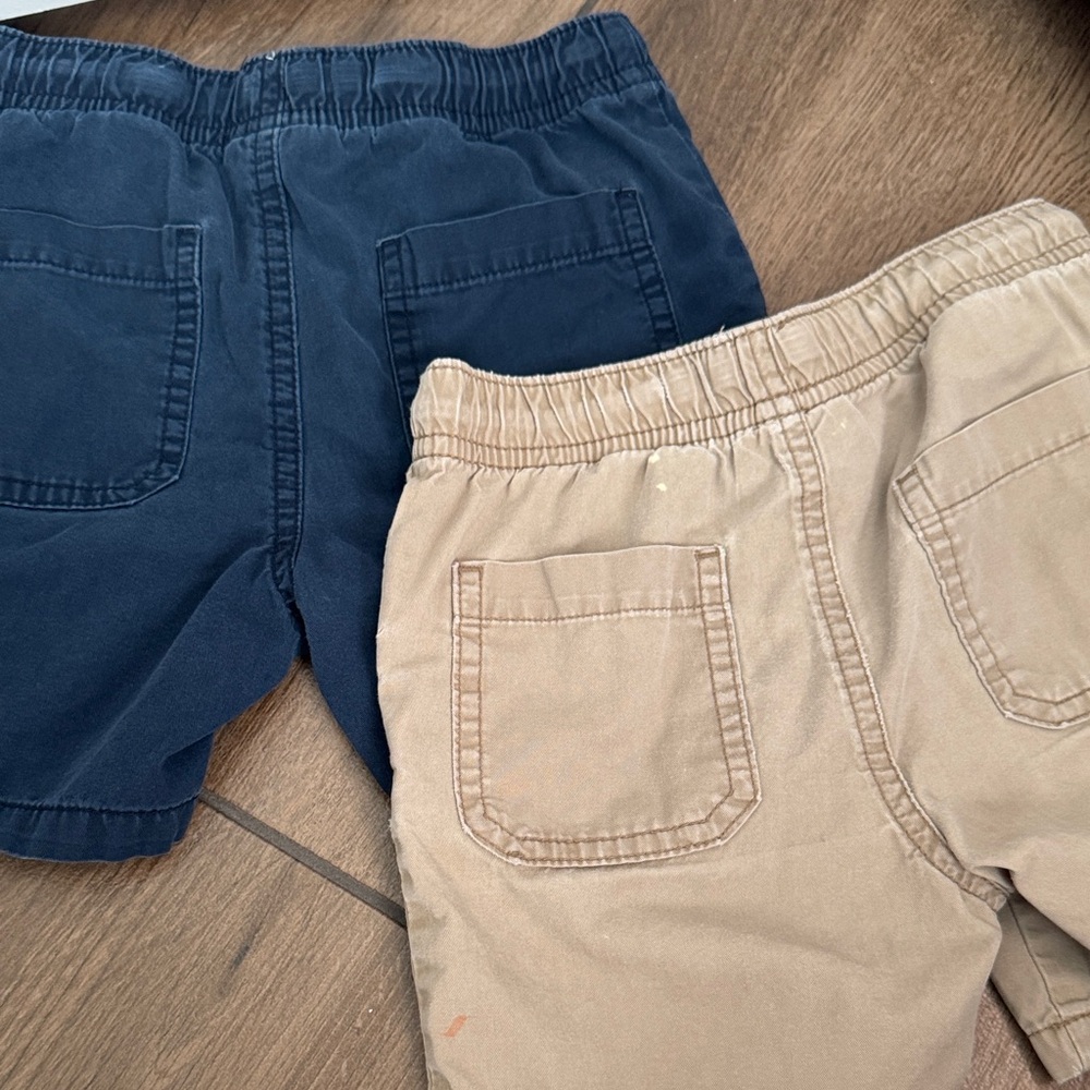 Cat & Jack Tan and Navy Kids Shorts - Picture 4 of 4